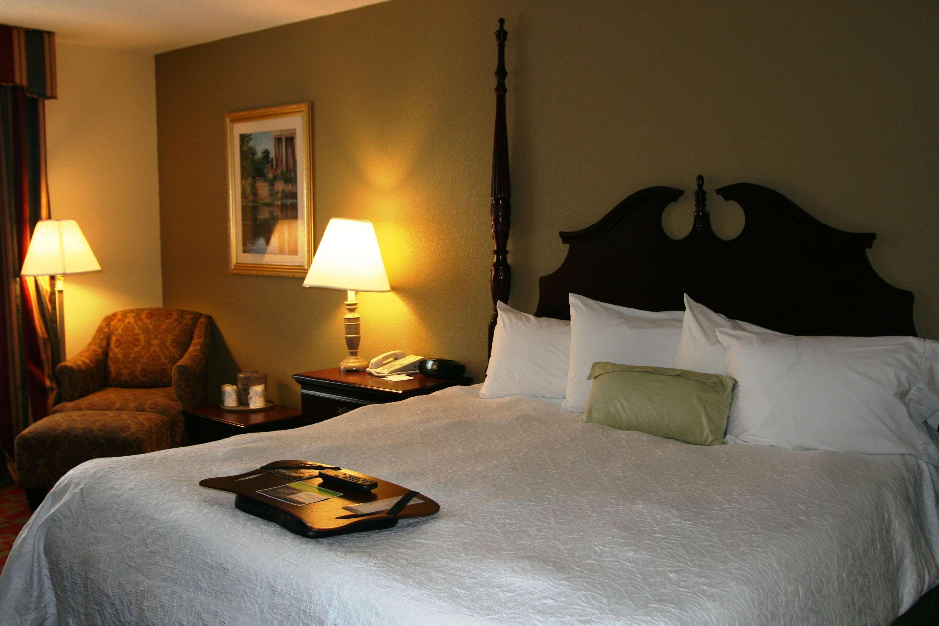 Hampton Inn Canton Ngoại thất bức ảnh