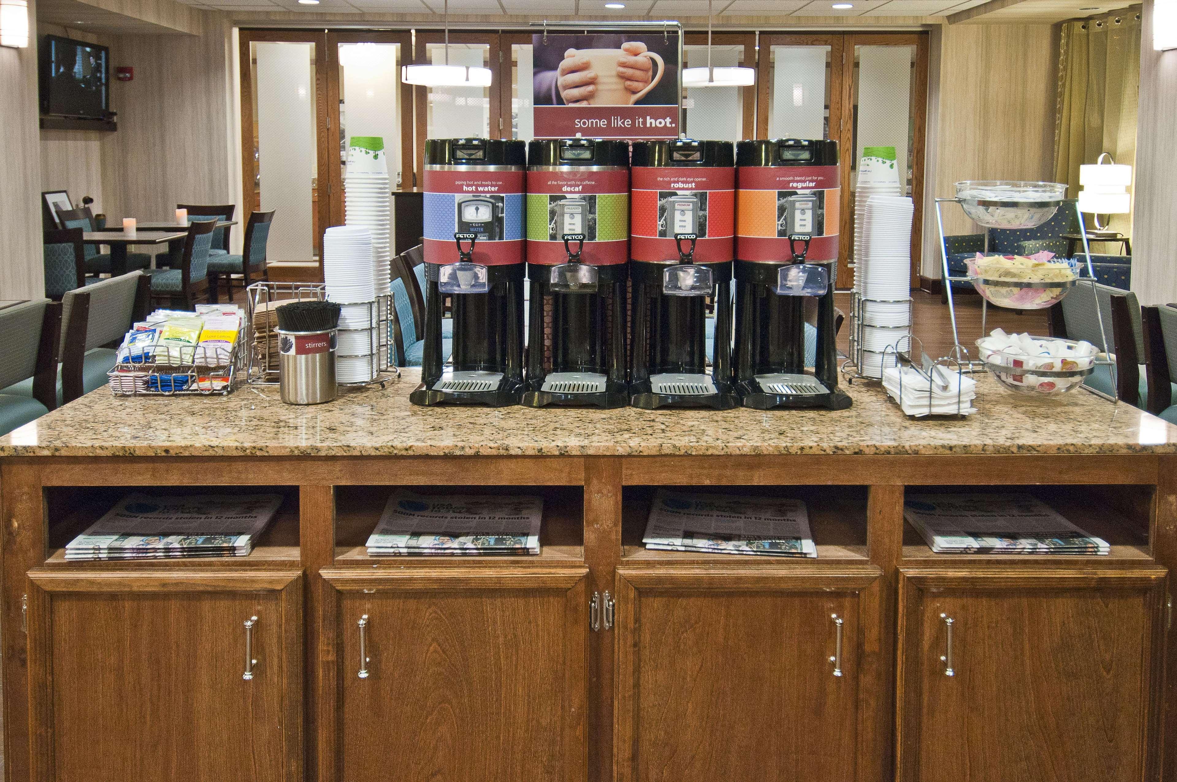 Hampton Inn Canton Ngoại thất bức ảnh
