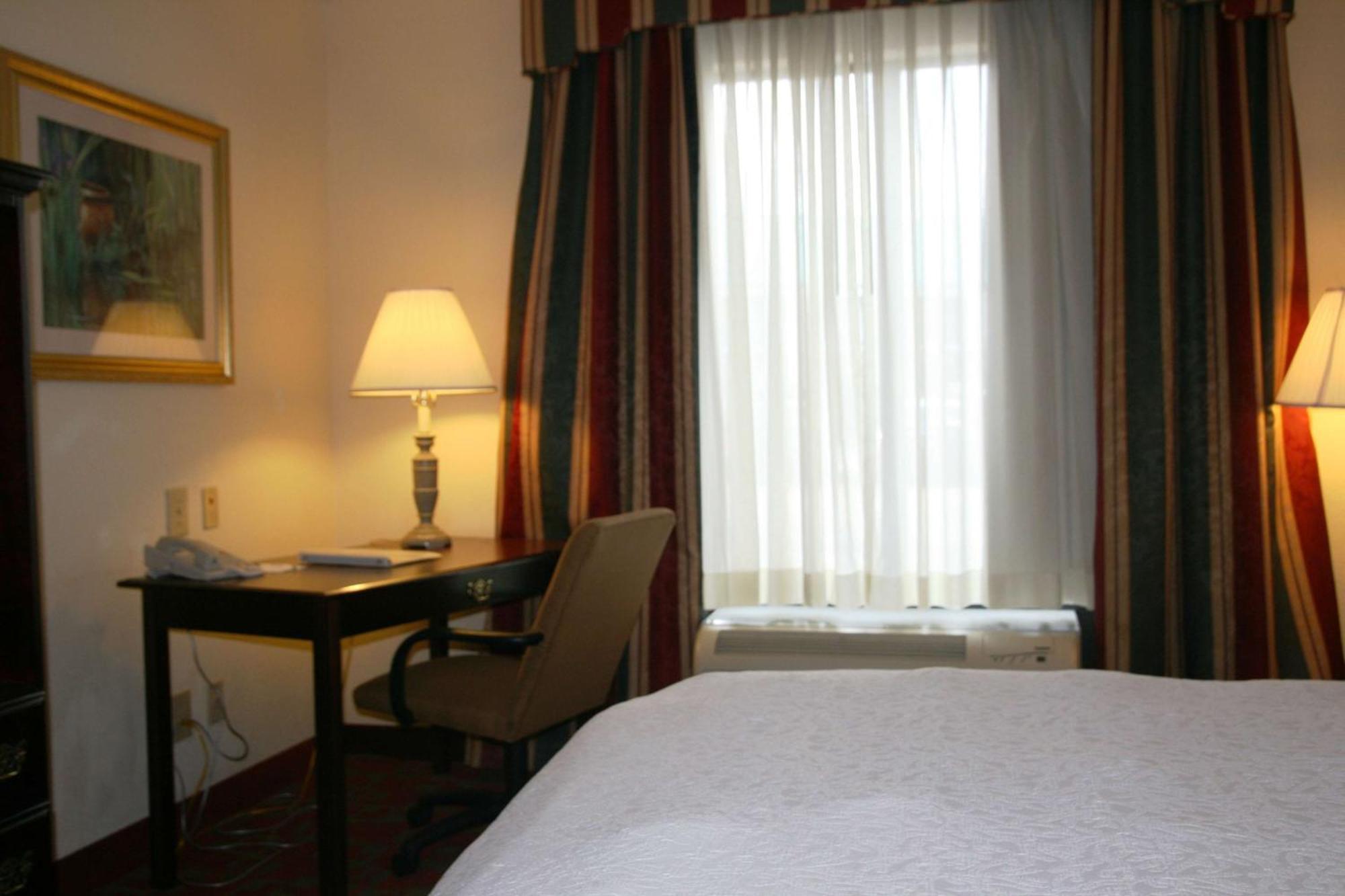 Hampton Inn Canton Ngoại thất bức ảnh